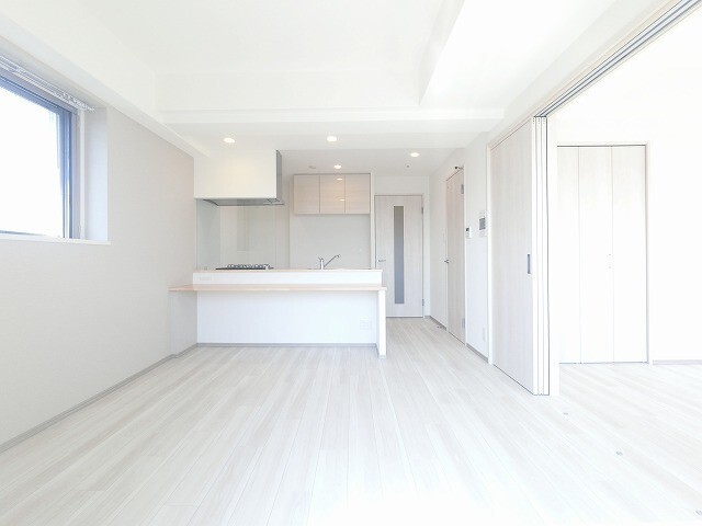 居室・リビング　違うお部屋の写真です