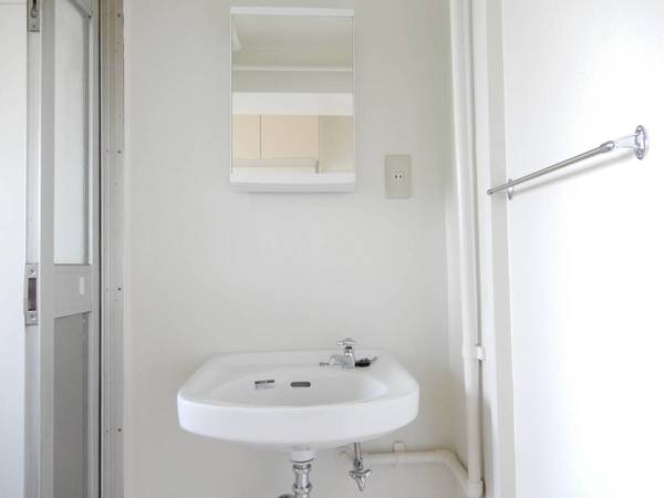 洗面設備　ビレッジハウスの同一物件・同一タイプの間取りの写真です