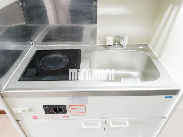 キッチン　一口コンロ付いてます。