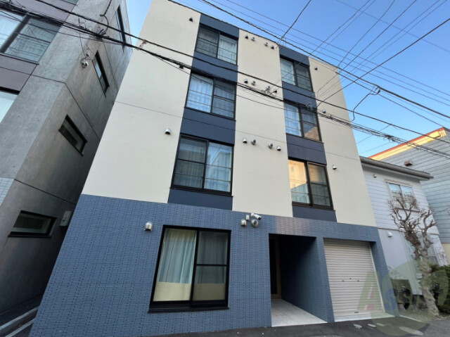 建物外観　札幌市中央区南５西「サンステージＳ５Ｗ１２　Ｂ棟」