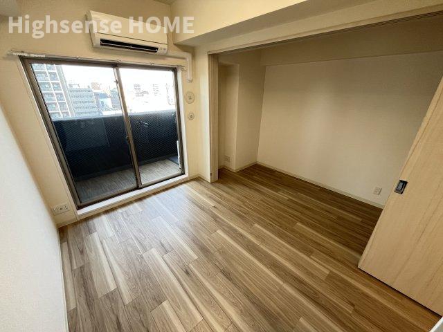 SHOKEN Residence大阪都島の居間写真