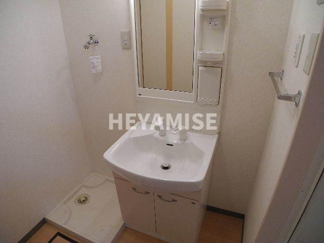 洗面設備　※同物件反転タイプの写真でございます※現況を優先します※