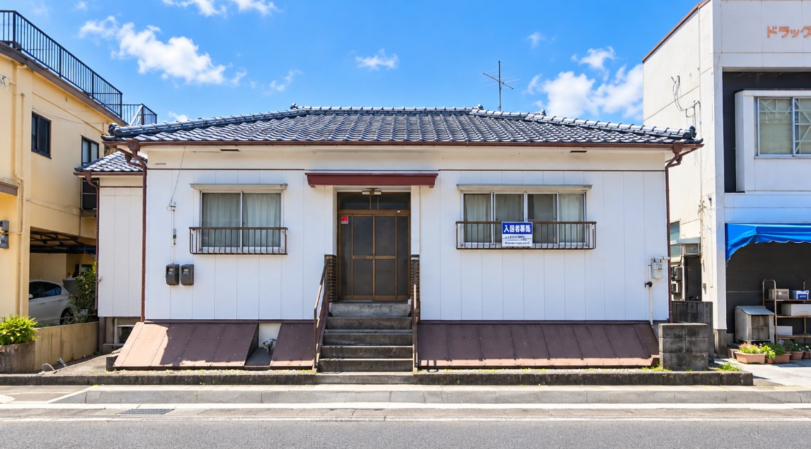 小佐世保町7-15貸家