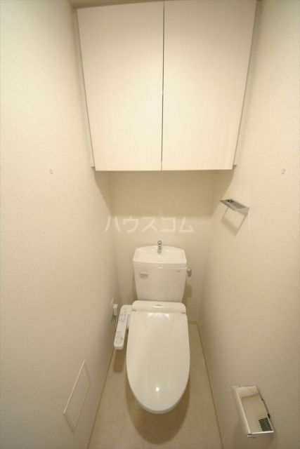 プレサンス塚本ミッドマークのトイレ写真