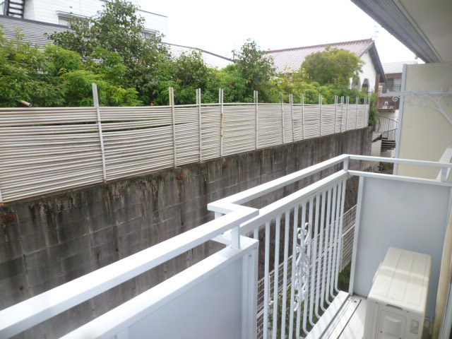 大阪モノレール彩都線 豊川駅 徒歩16分 2階建 築42年の内装写真