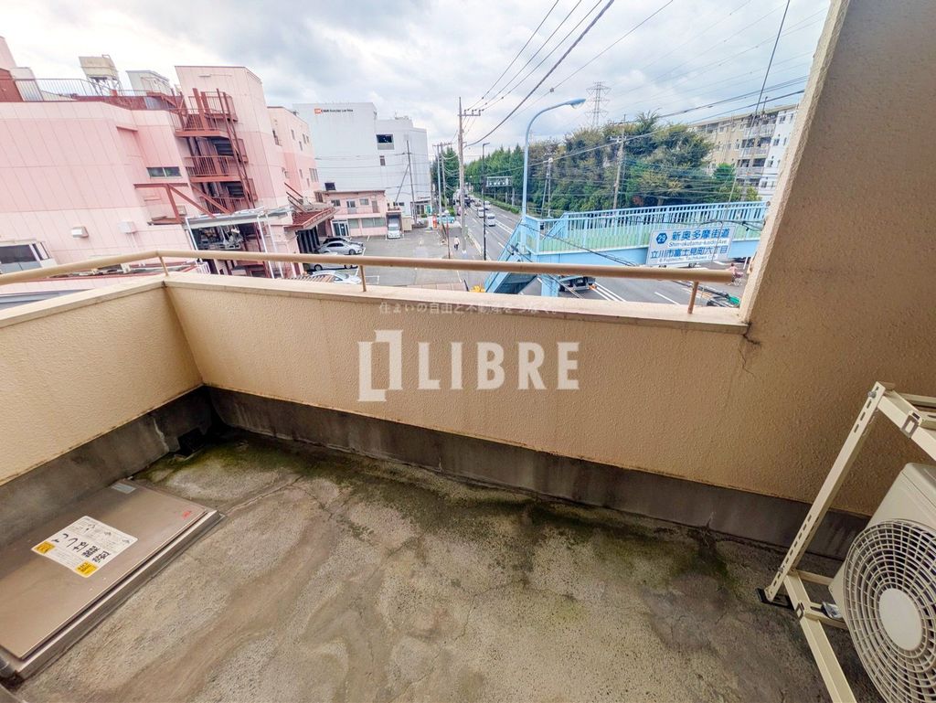 ＪＲ青梅線 西立川駅 徒歩22分 4階建 築41年の内装写真