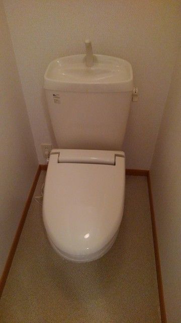ブリリアント 白子のトイレ写真