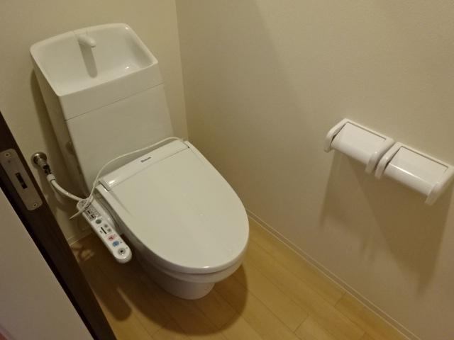 トイレ　シャワー付トイレ