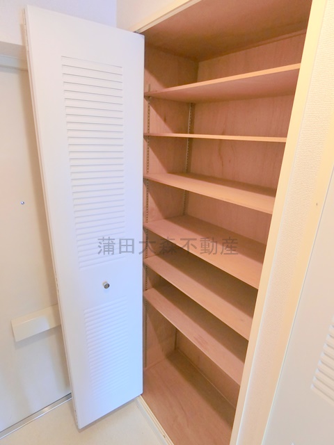 その他設備　玄関収納(1)