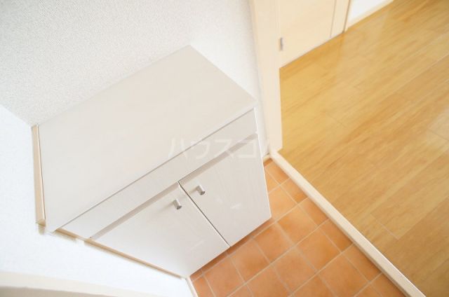 リヴィエールYの玄関写真