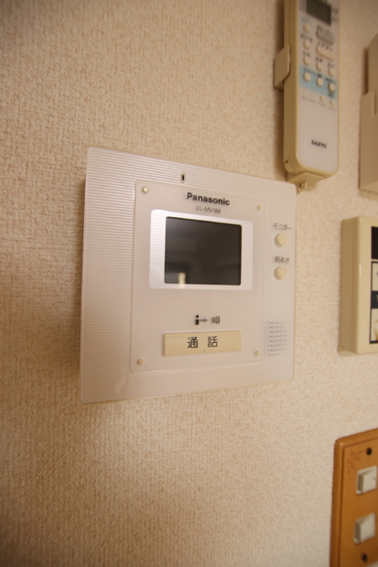 その他設備　※別室参考写真　ＴＶモニタ付きインターホン