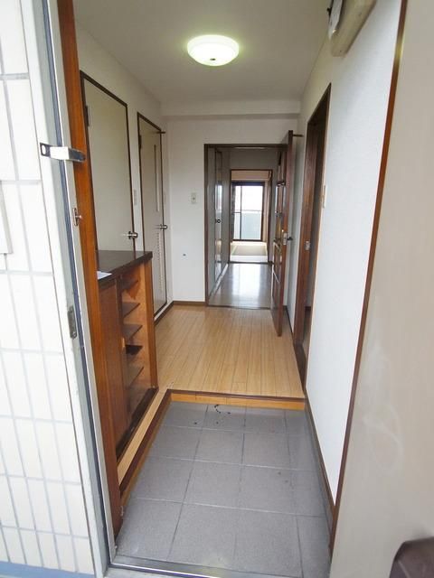 玄関　♪ただいまぁ～♪