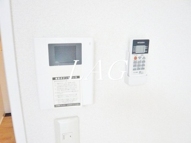 セキュリティ　モニター付きインターホンになります。