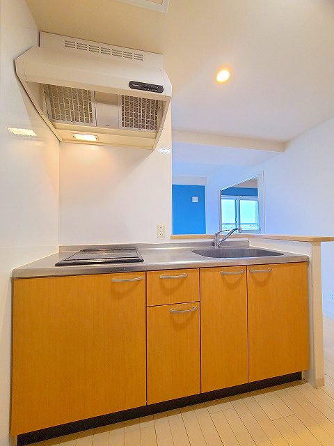 キッチン　ＩＨクッキングヒーターなので安全面バッチリ☆