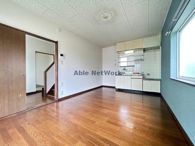 居室・リビング　リビング8帖