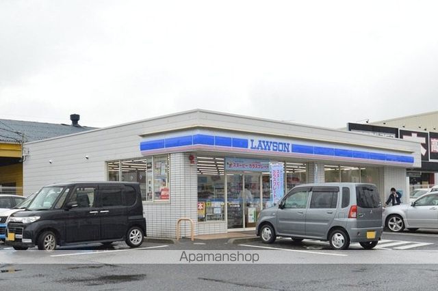 コンビニ　ローソン（コンビニ）まで702m