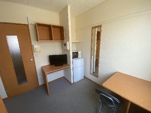 居室・リビング　1Ｆはフローリング、2Ｆは絨毯仕様