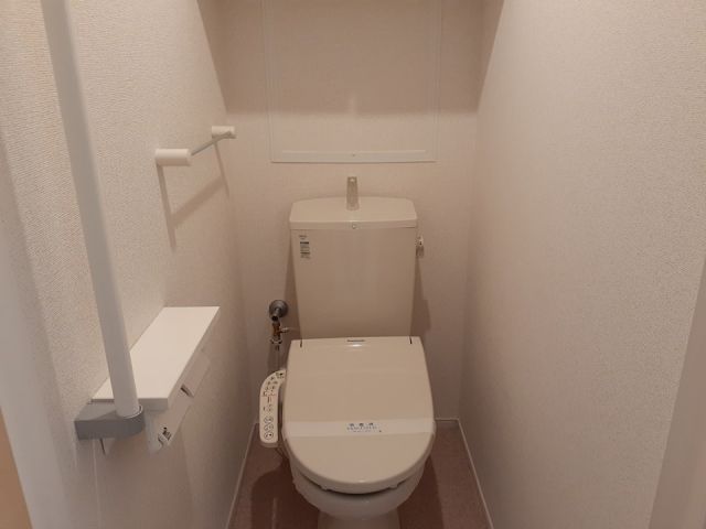 【アミュゾン　プロムナードのトイレ】