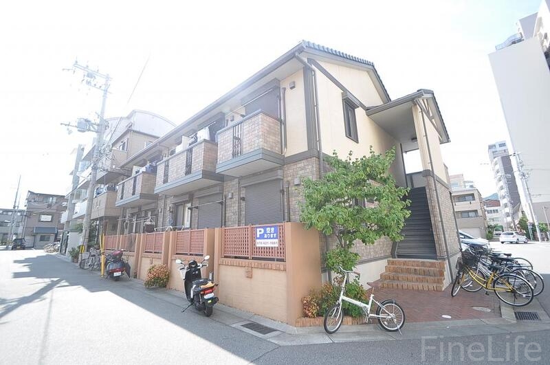 神戸市長田区松野通のアパートの建物外観