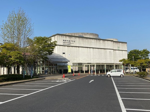 【パークハイツの図書館】