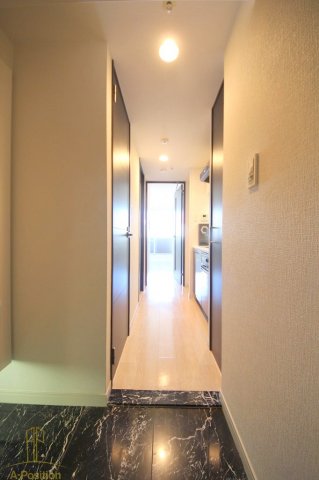 玄関　カスタリア堺筋本町