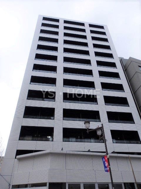 【府中市府中町のマンションの建物外観】