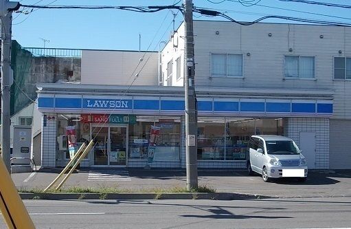 コンビニ　ローソン滝川黄金町店（コンビニ）まで1200m