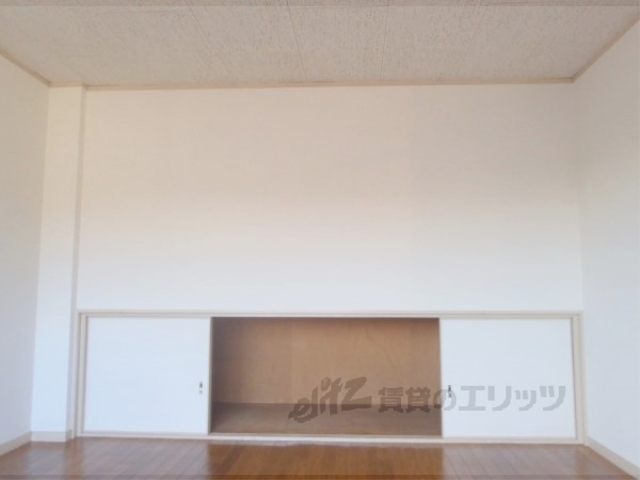 居室・リビング　洋室