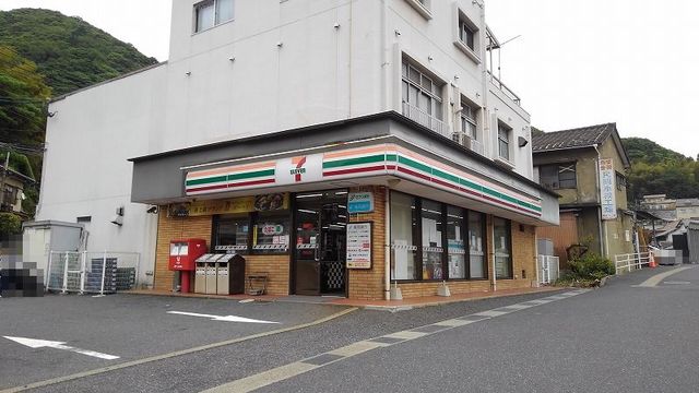 コンビニ　セブンイレブン（コンビニ）まで2000m