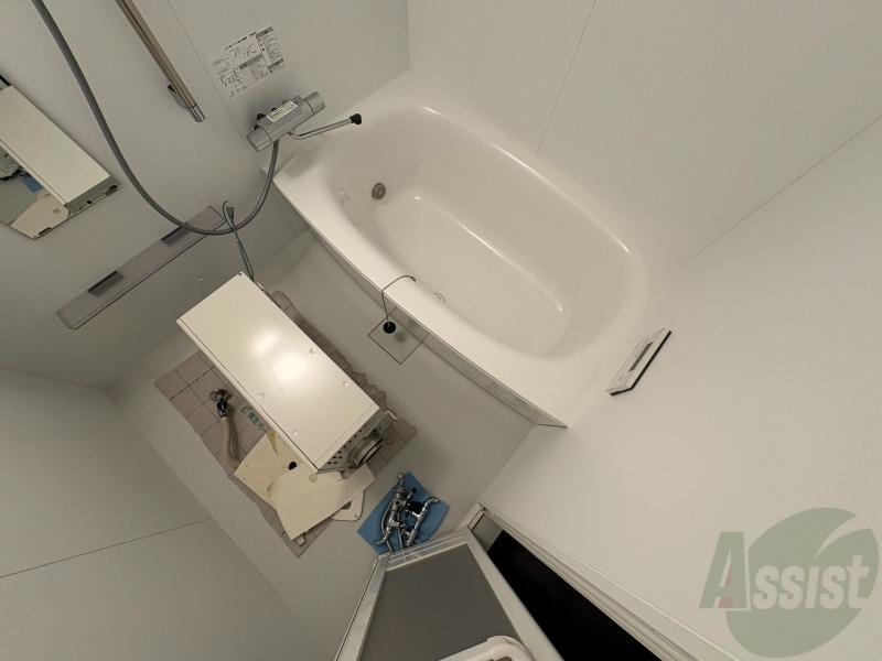 バス・シャワールーム　お風呂になります。一日の疲れを癒してくださいね。