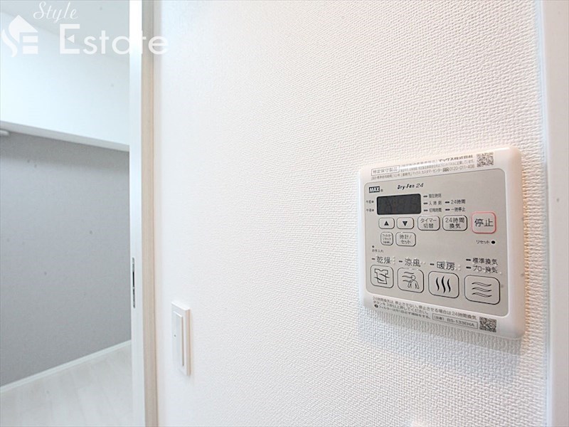 その他　浴室乾燥機