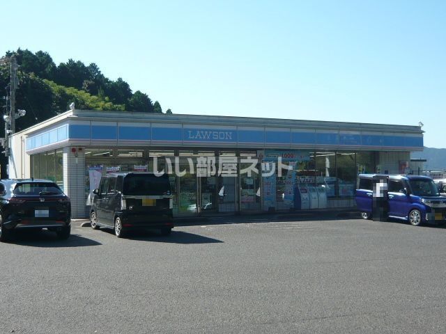 コンビニ　ローソン 鹿児島宮之浦町店（コンビニ）まで2200m