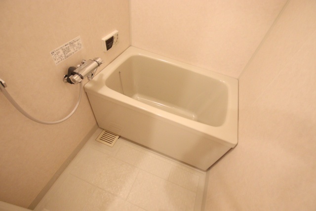 バス・シャワールーム　別室の参考写真です。※現況優先