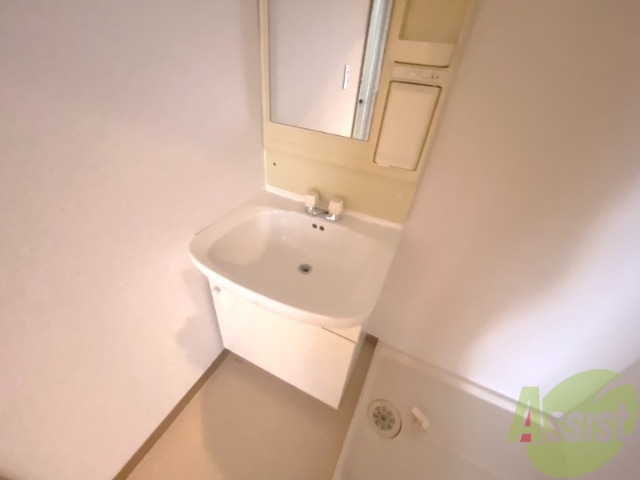 洗面設備　忙しい朝の味方！独立洗面台はこちらですよ。