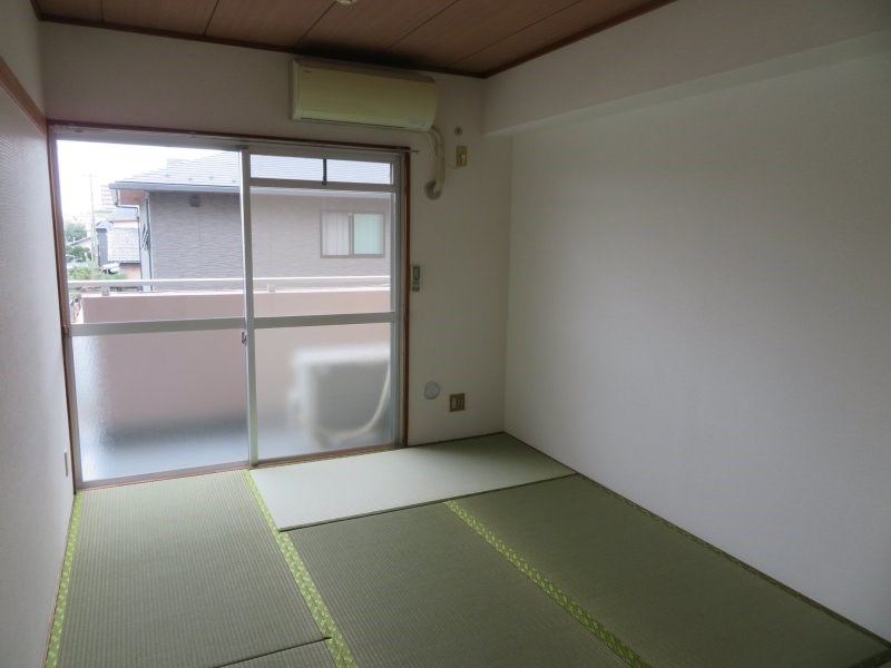 その他部屋・スペース　和室　ベランダ側