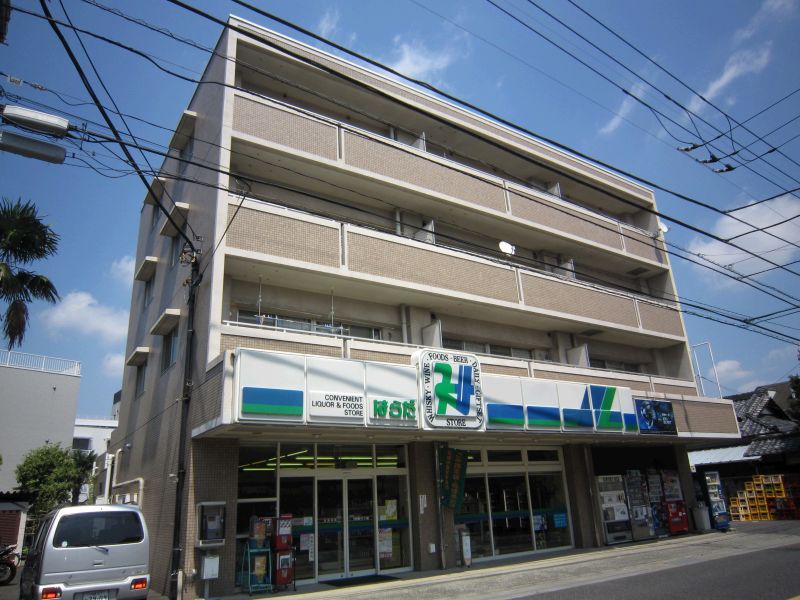 建物外観　マンションセラヴィ　外観