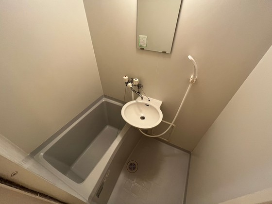 洗面設備　※別号室のお写真です。