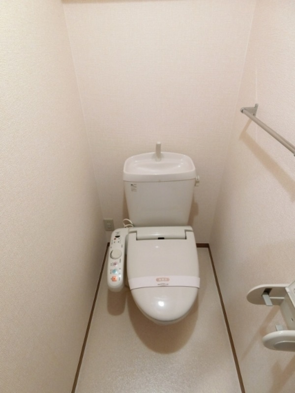 トイレ　図面と現状に相違がある場合には現状を優先