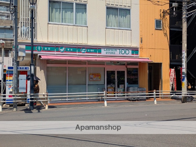 コンビニ　ローソンストア１００（コンビニ）まで465m