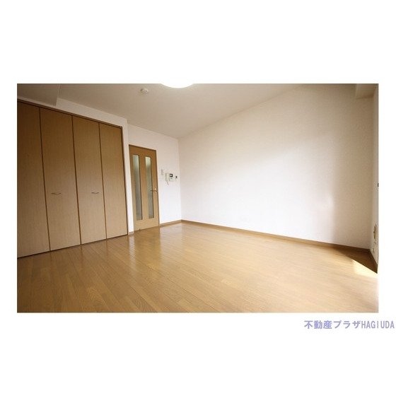 居室・リビング　居室☆