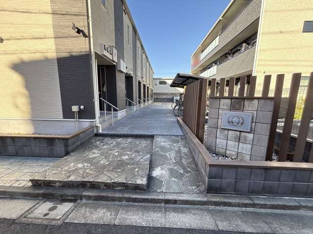 エントランス　エントランス
