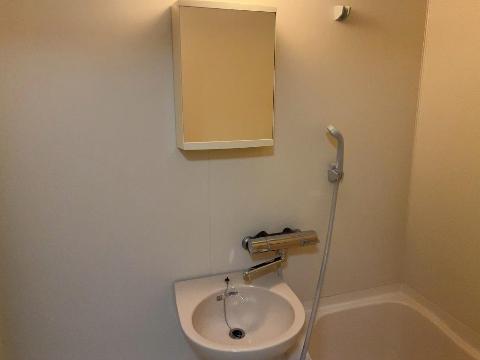 洗面設備　洗髪洗面化粧台