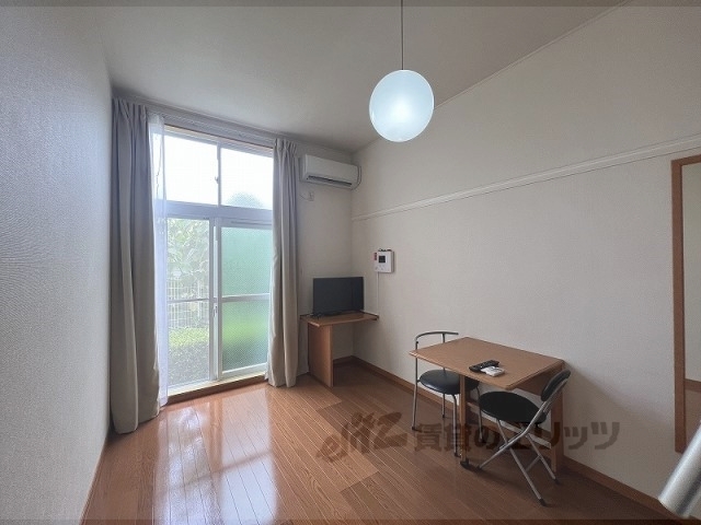 居室・リビング　洋室