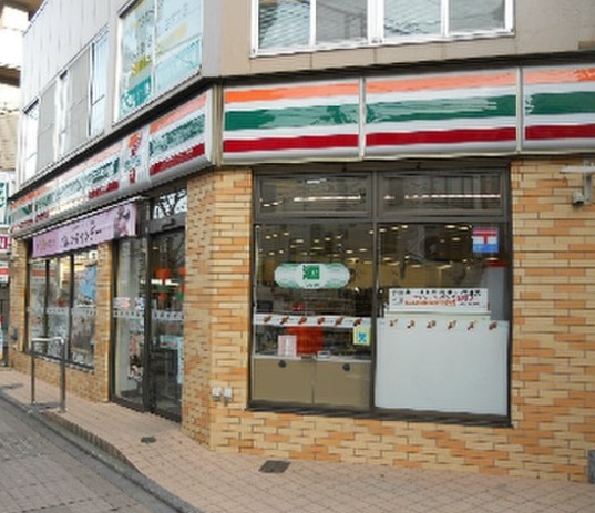 コンビニ　セブンイレブン 立川高松町店（コンビニ）まで628m