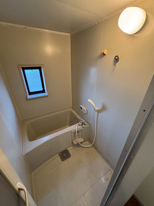 バス・シャワールーム　別部屋参考写真