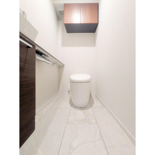 トイレ　別部屋参考画像