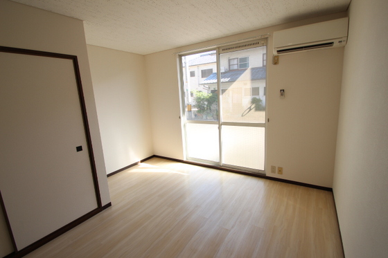 居室・リビング　他号室のお写真です