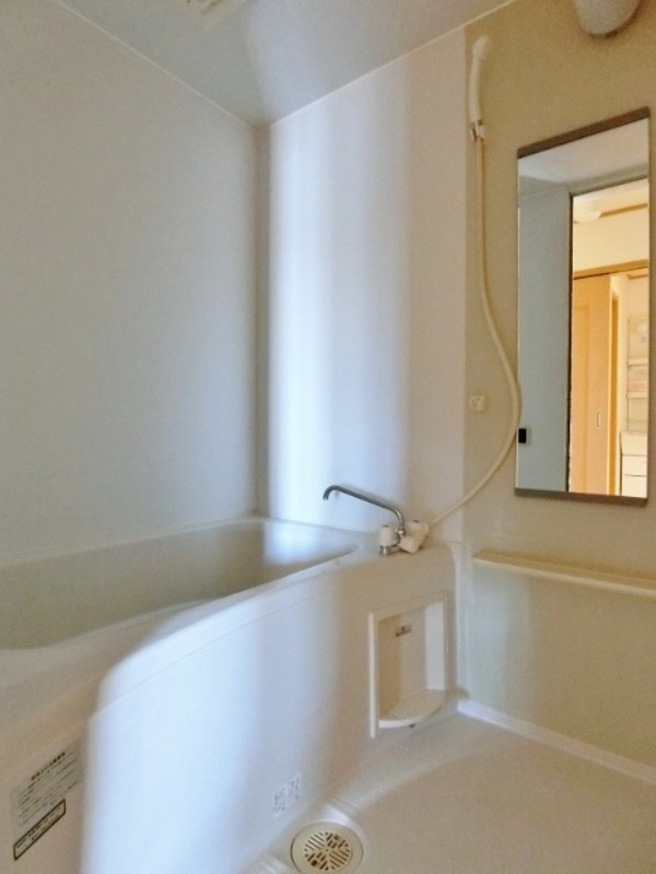 バス・シャワールーム　図面と現状に相違がある場合には現状を優先