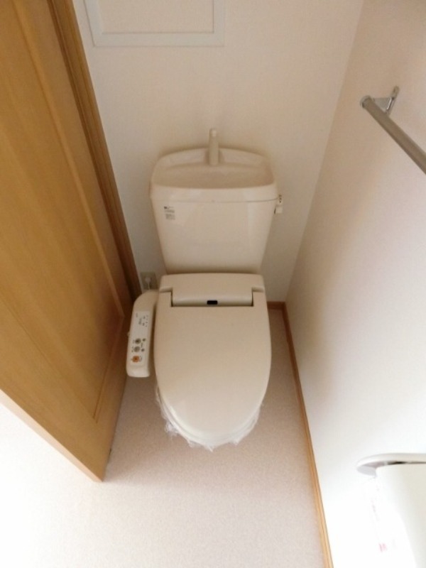 トイレ　図面と現状に相違がある場合には現状を優先