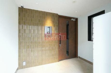 エントランス　リビング/居室